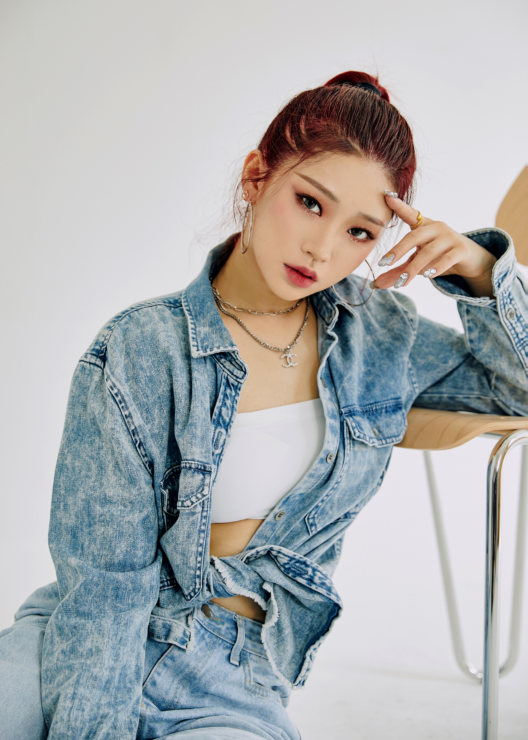IV:ERA 멤버 EL 프로필